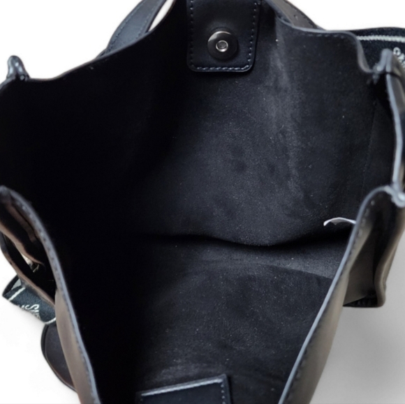 Steve Madden | Crossbody, attached coin purse - Picture 8 of 13